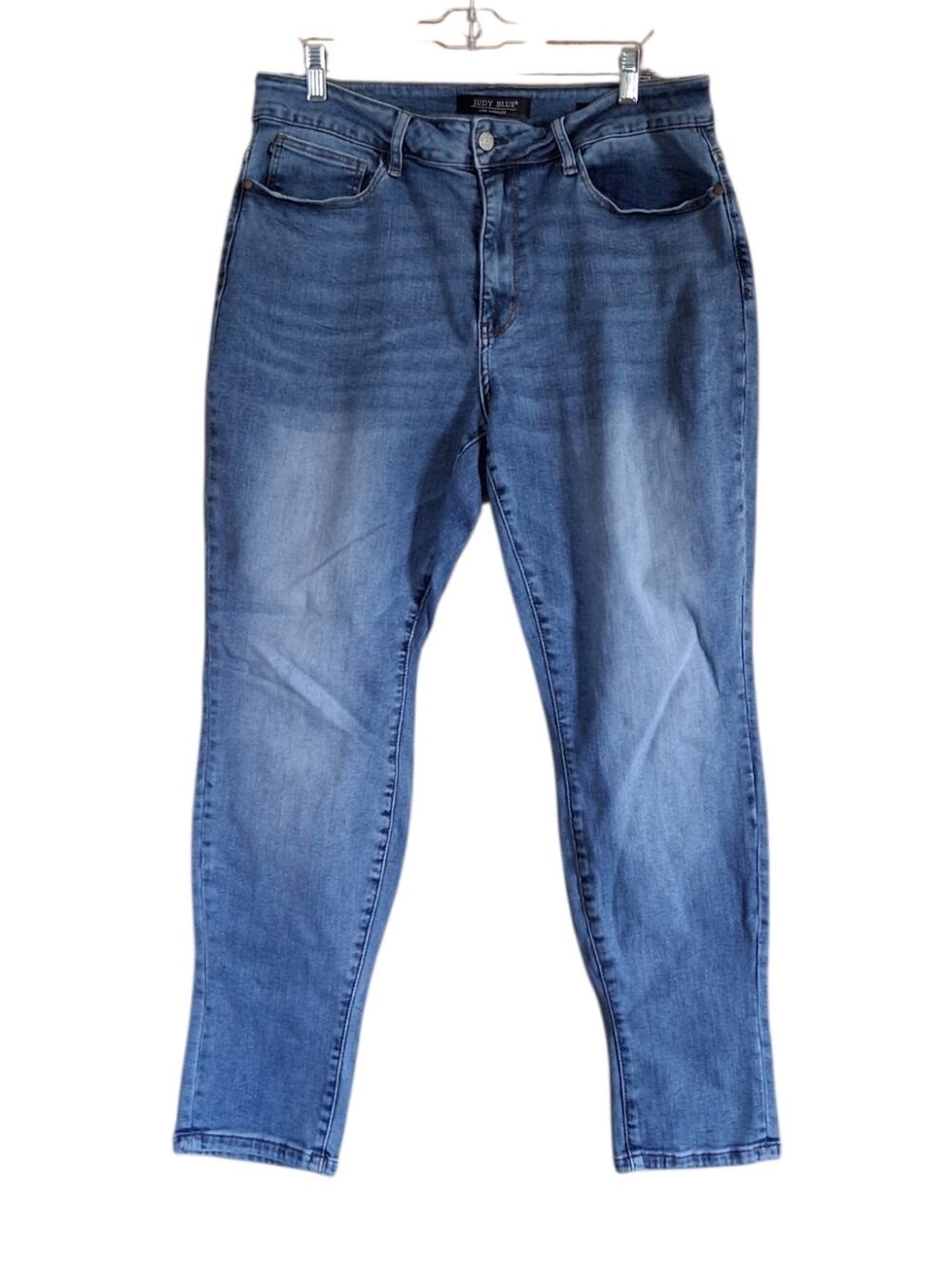 Judy Blue Boyfriend Fit Jeans 16W